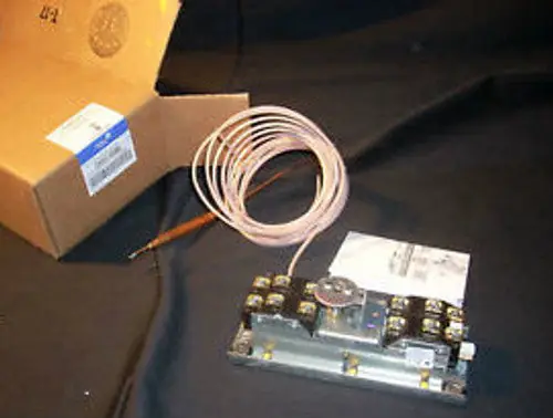 JOHNSON A36AHA-9107 Temperature Control Unit