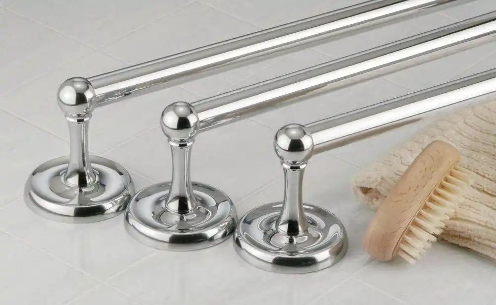 Gatco 5071 Designer II 18 in. Towel Bar