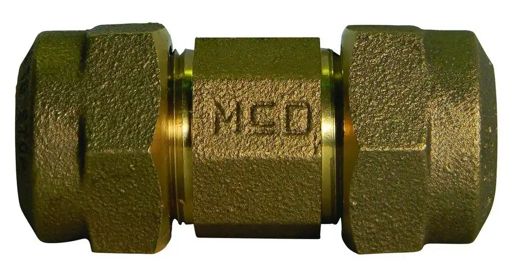 A.Y. McDonald 5182-001 1 in. Compression Brass Coupling