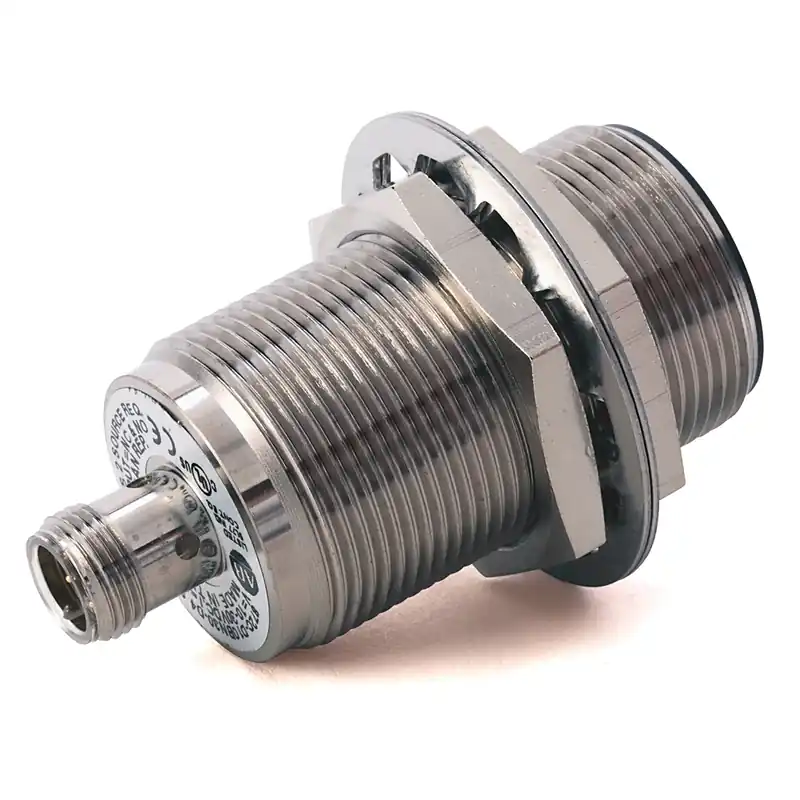 Rockwell Automation 872C-D10NP30-D4 Proximity Sensor 3-Wire DC Standard Barrel