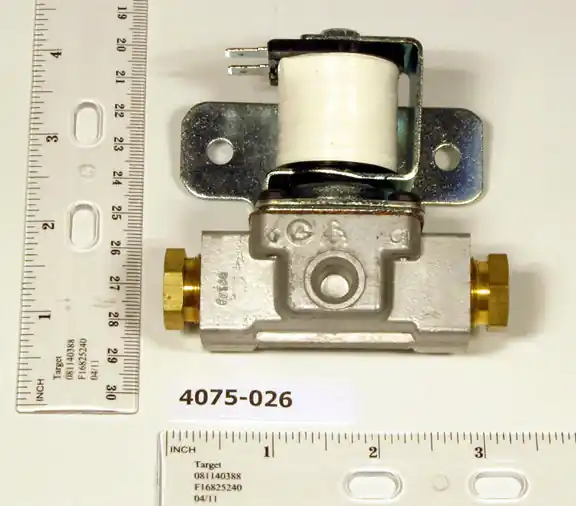 Robertshaw 4075-026 120v 7/16 X 7/16 Solenoid Valve .10 Amp Fj-26