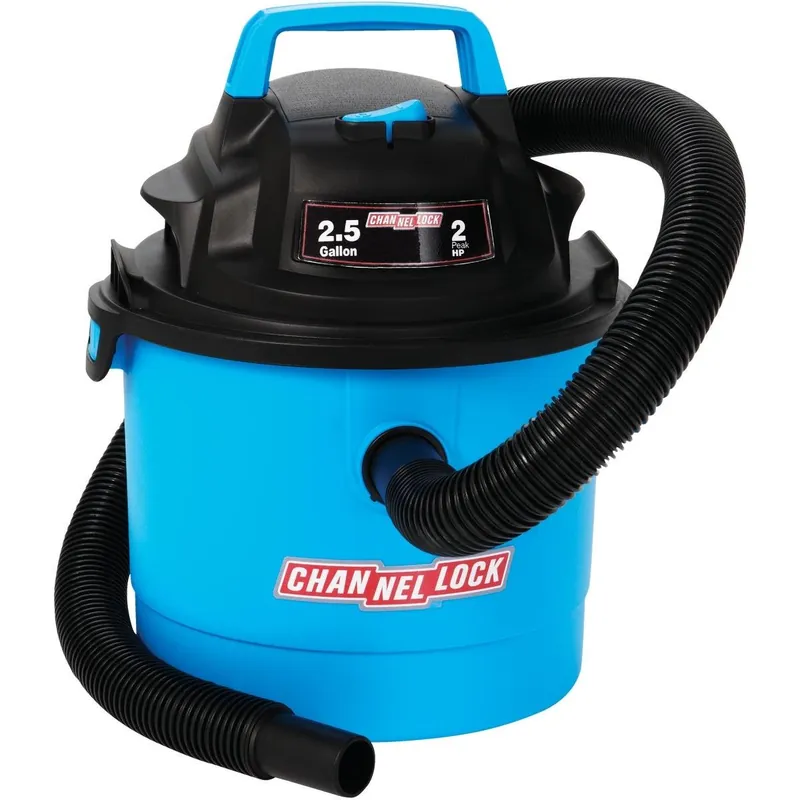 Channellock VOM205P.CL 2.0-Peak HP Wet/Dry Vacuum 2.5 Gal.