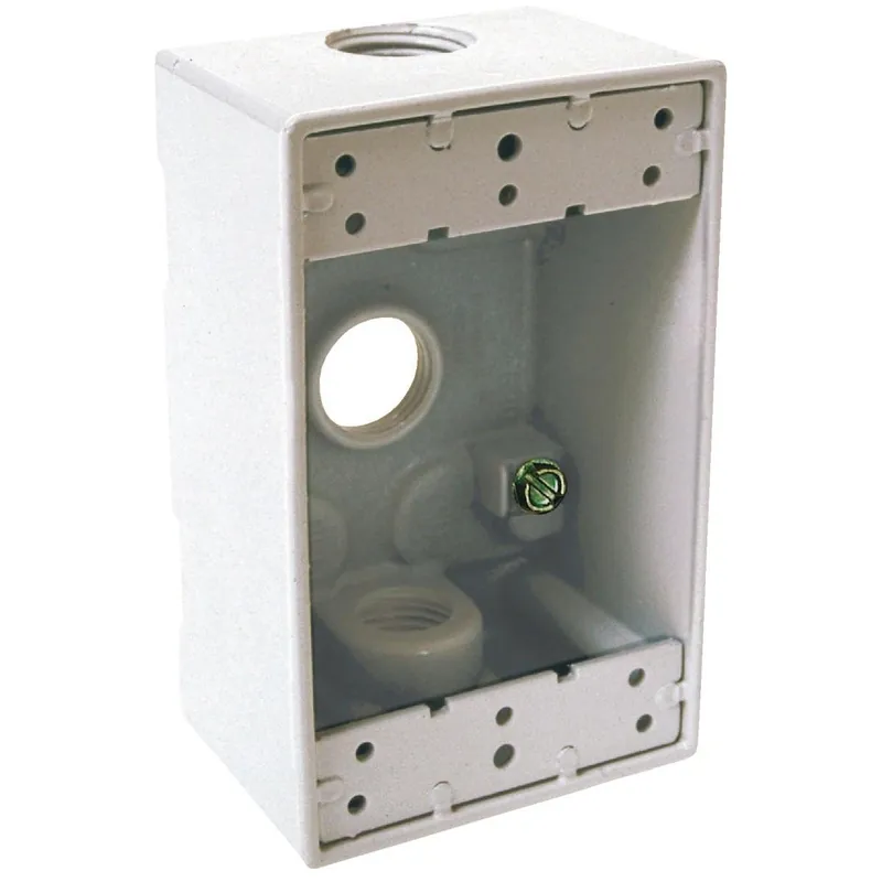 Bell 5320-6 HUB5320-6 Power 1/2 In. 3-Outlet White Aluminum Weatherproof Outdoor Outlet Box
