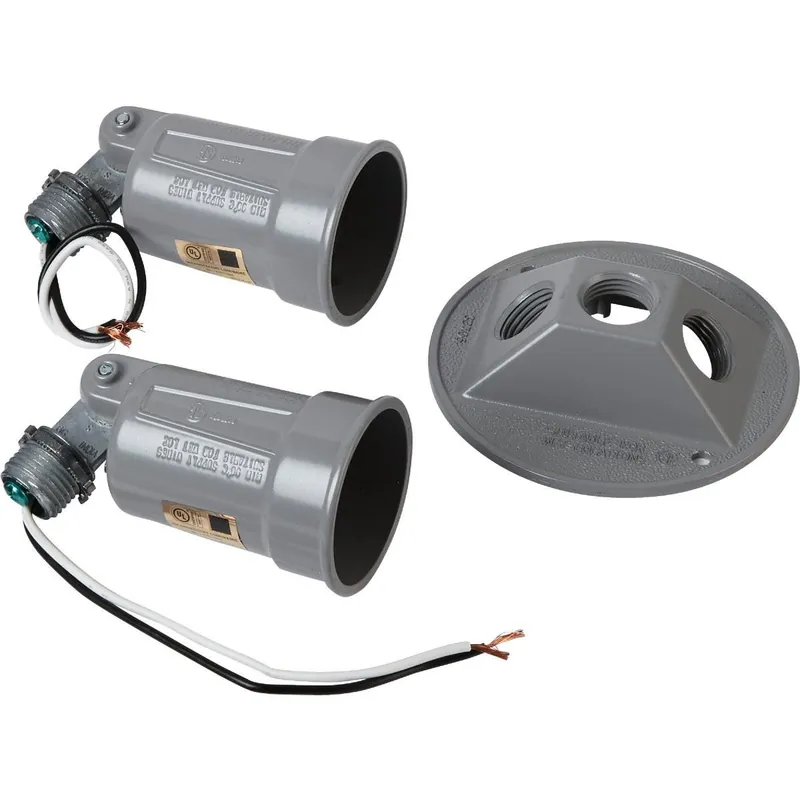 Bell 5625-0 HUB5625-0 150W Aluminum 2-Bulb Weatherproof Outdoor Lampholder With Round Cover