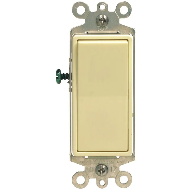 Leviton S11-05603-2IS Decora Rocker Ivory 15A Grounded 3-Way Switch