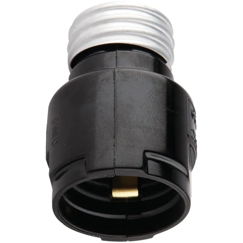 Leviton 009-2006 Medium Base 660W Socket Extension