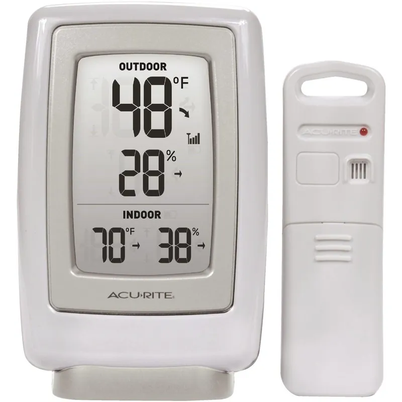 Acurite 00611A3 Plastic Wireless Indoor & Outdoor Thermometer & Humidity Gauge