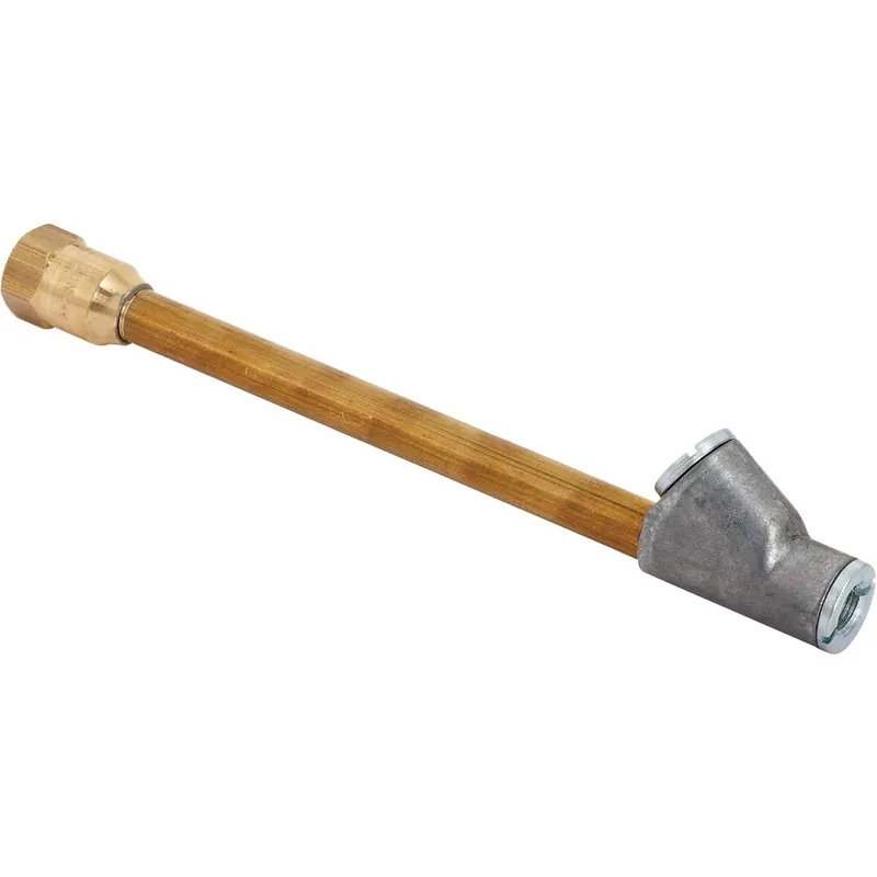 Milton S-693 1/4 In. FNPT 150 psi Straight Foot Dual Head Air Chuck